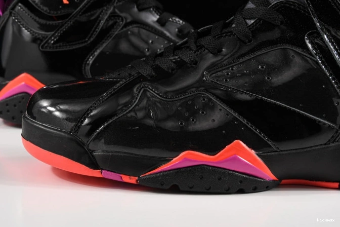 Cheap MAX Retro Air Black Jordan Patent 7 313358-006 0716